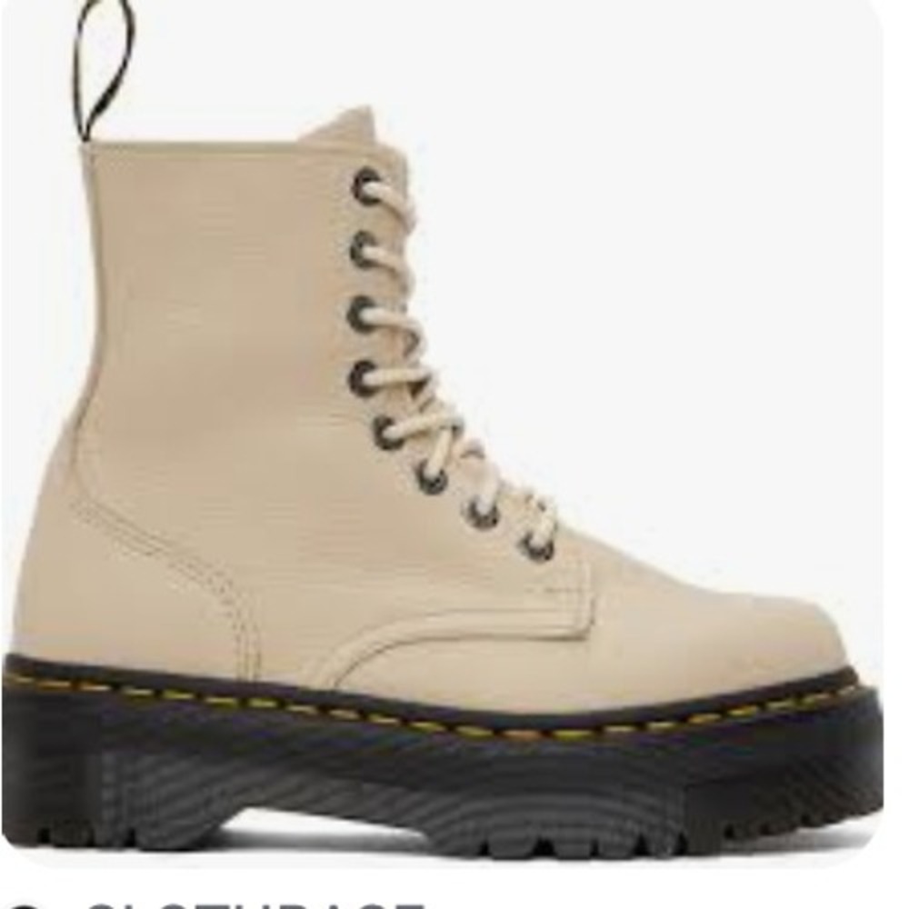 Dr. Martens Jadon III Parchment Pisa Leather Platform Boots Beige US 6 L